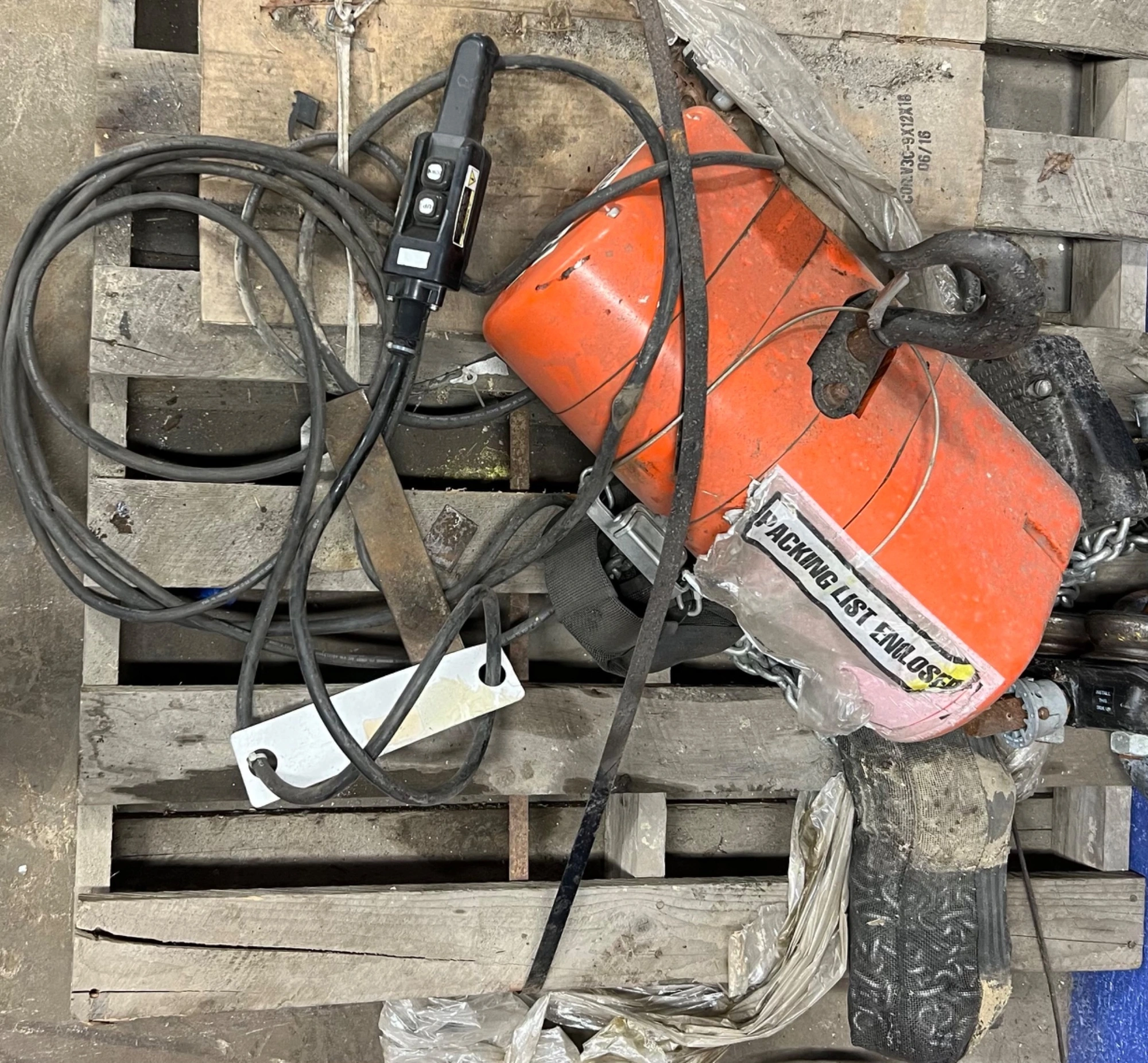 USED COLUMBUS MCKINNON LODESTAR