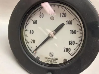 New | in-Stock ASHCROFT 0-200PSI Universal Pressure Meters Ohio US | Surplus Asset Holdings #1242090