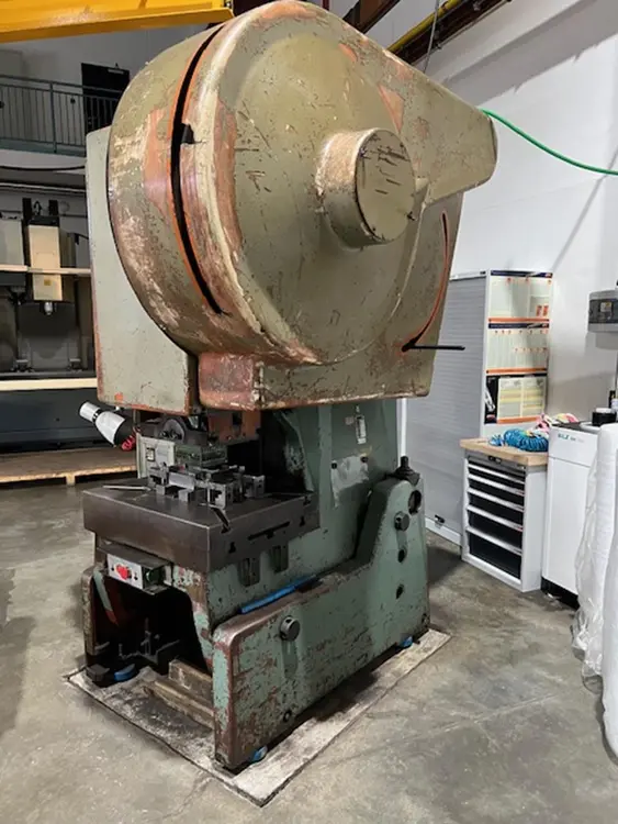 Used 1980 SMERAL LEN 63 C C-Frame Presses CZ | Amaron s.r.o. #1061718