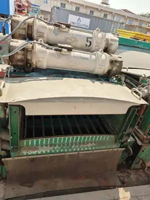 (5) Derrick FLC-514 VE Vapor Extraction Flo-Line Cleaner shale shakers.