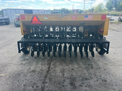 2017 TRUAX Flex II-812 No Till Seed Drill No Till Seed Drills | County Equipment Company LLC (5)