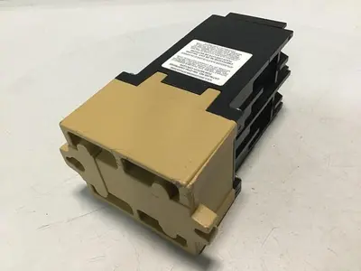 USED ALLEN BRADLEY 700-PK400A1 SER B