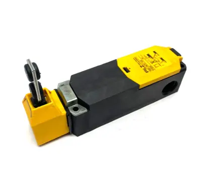 USED PILZ SAFETY GATE SYSTEM W/ MECHANICAL LOCK PSEN ME1M/1AS
