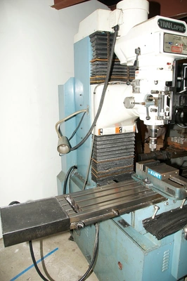 USED 2000 SOUTHWESTERN INDUSTRIES