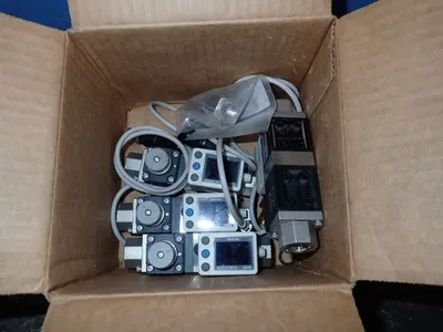 USED SMC PF3W7040AZ00882