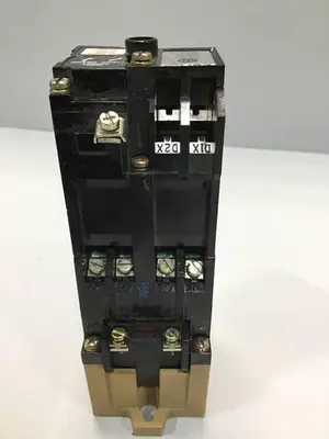 USED ALLEN BRADLEY 700-P400A1 SER B CONTACT NO