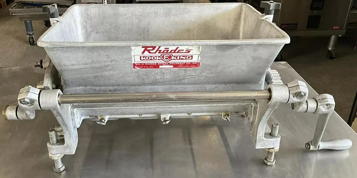 USED RHODES KOOK-E-KING