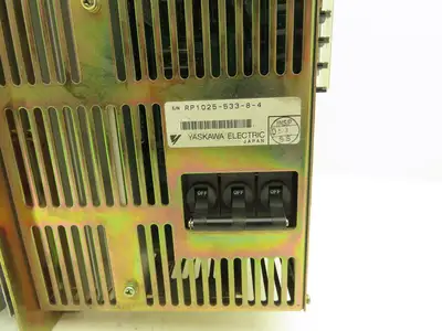 Yaskawa CACR-IR 020202F B P00 A04 Servopack Servo Motor Drive Controller