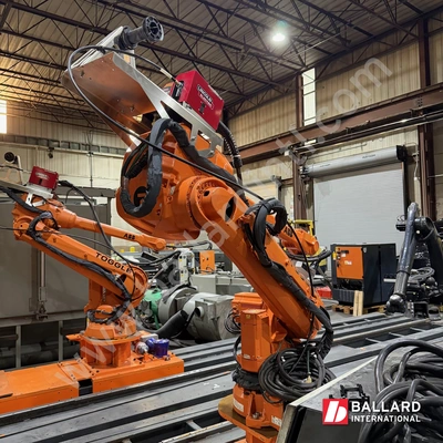 ABB IRB 4600-20/2.5 Welding Robot w/ IRC5 Controller & Lincoln R450 Weld Package