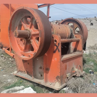 Universal Cedarapids 24in x 36in Jaw Crusher