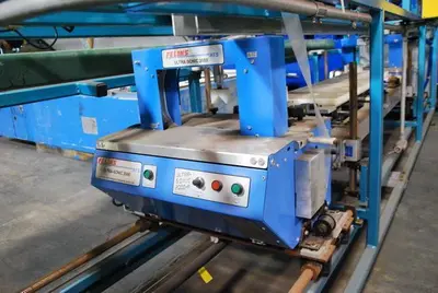 USED FELINS ULTRA SONIC 2000