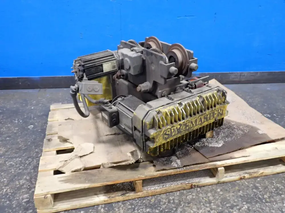 USED R & M MATERIALS HANDLING INC. SC 518