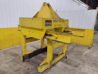 USED AVON E04-11982