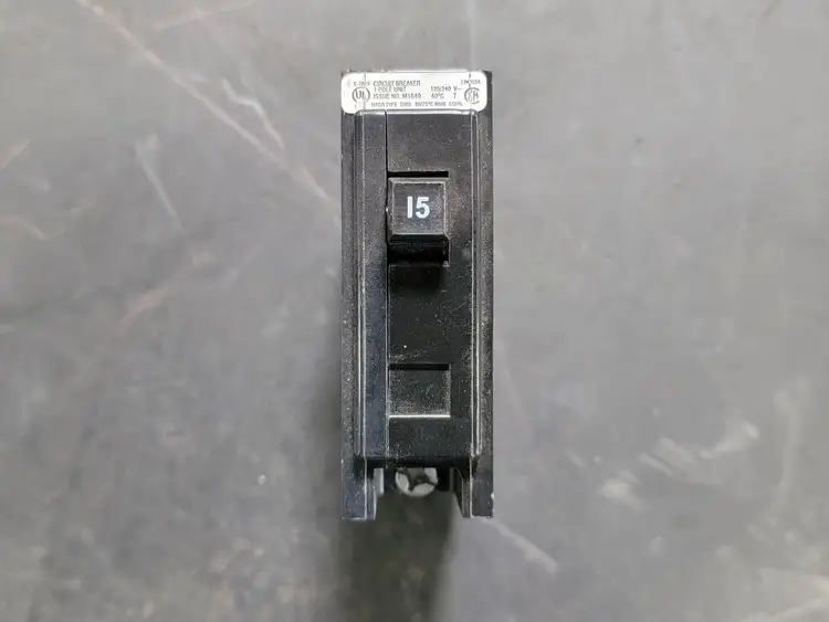 New | in-Stock EATON QBHW1015 Switchgears British Columbia CA | Lenmark #241939