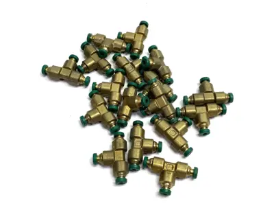 New | in-Stock PARKER PRESTOLOK PUSH-TO-CONN. UNION TEE FITTING 1/8" TUBE OD Hoses | Maverick Industrial Sales #1099441