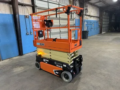 New | in-Stock 2026 JLG ES1932 ELECTRIC SCISSOR LIFT Scissor Lifters Alberta CA | Adcock Equipment #1417638