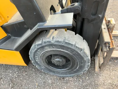 Used YALE LP040RFNUAE086 Liquid Propane Forklifts Michigan US | Miedema Asset Management Group #1301508