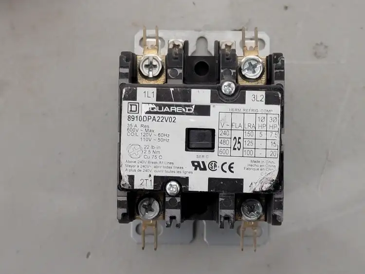 Used SQUARE D 8910DPA22V02 Switchgears British Columbia CA | Lenmark #241119