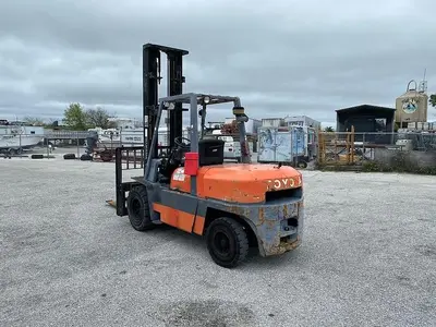 Used 2002 TOYOTA 6FDAU50 Internal Combustion Forklifts: Pneumatic Tire Florida US | Monster Equipment #1382716