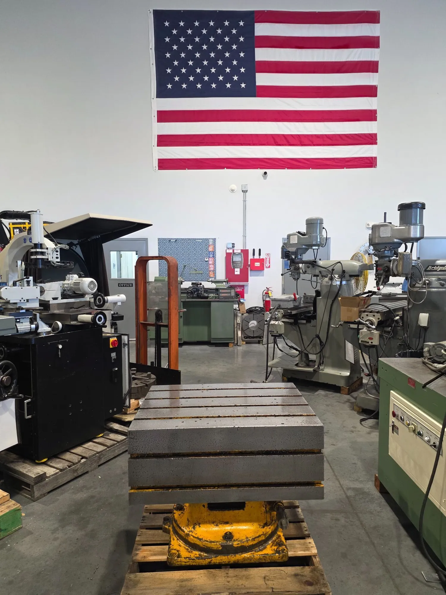 90° Tilting Box Table for Radial Drill 28" x 36" On Swivel Base #8332