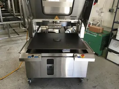 Food Tools Model ACC-10USRW Ultrasonic Cake Cutter