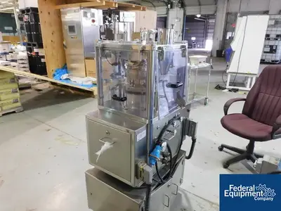 USED Elizabeth-HATA Parle-Elizabeth EP 200 R&D Tablet Press, 10 Station