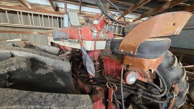 FARMALL 560 Tractor | Iron Listing (28)