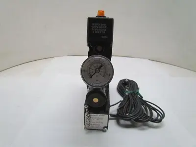 Parker Schrader Bellows AL11323BGW53L6B Pneumatic Valve Regulator 120V Solenoid