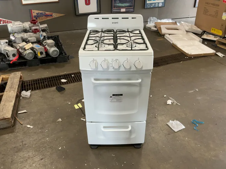 Used AVANTI GRO20POW Commercial Ranges Michigan US | Miedema Asset Management Group #1340923