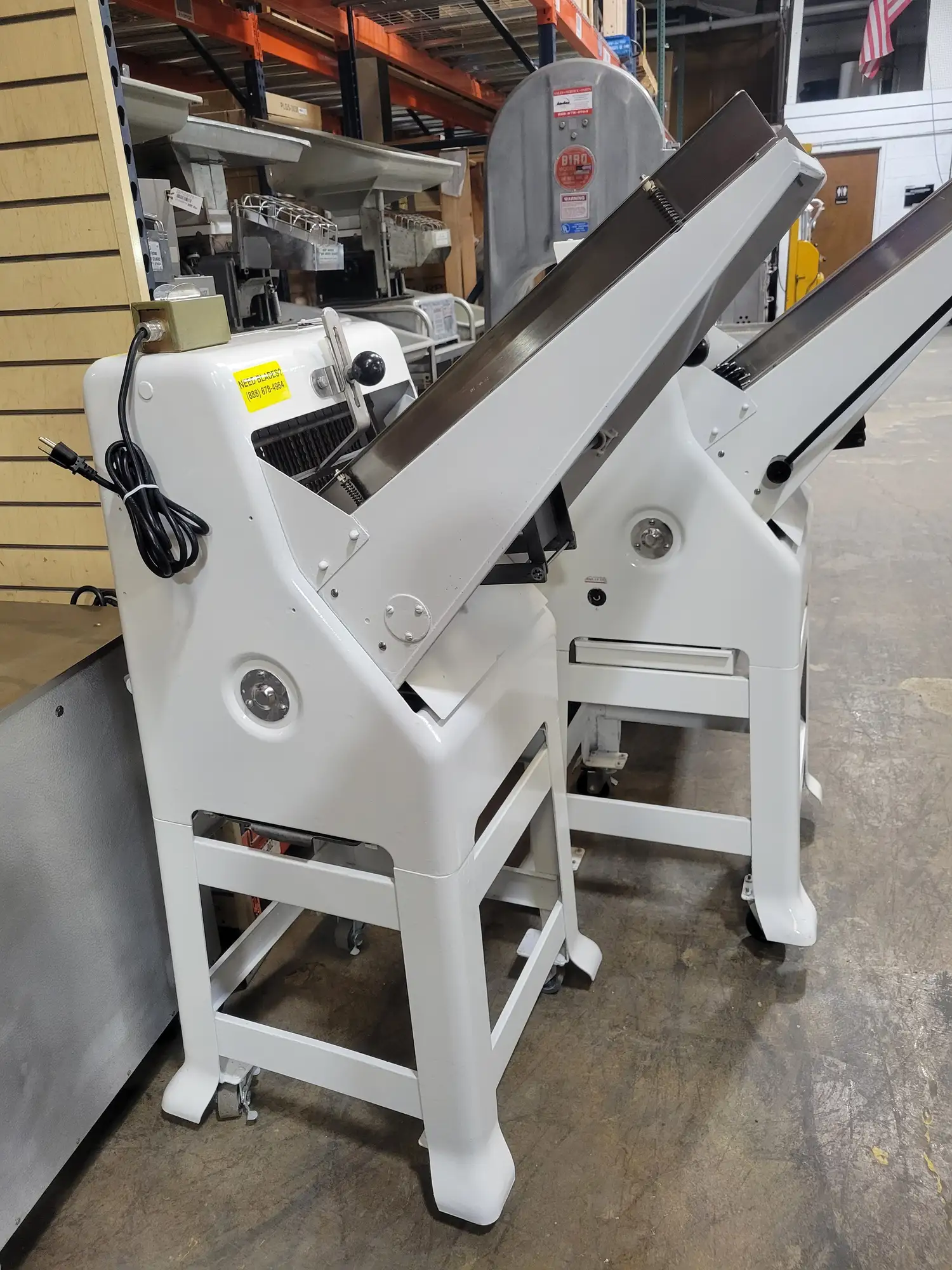 Refurbished Oliver 797G-1/2 Commercial Gravity Feed 1/2" Bread Slicer, New Blades