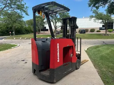 Used RAYMOND 425C40TT Misc Forklifts Illinois US | Somerset Equipment Sales #1542972