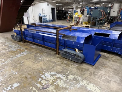 14' L x 24" Wide Flatbelt Conveyor