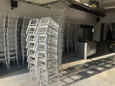Used 24 WOODEN CHAIRS Party/Banquet Supplies Michigan US | Miedema Asset Management Group #1761435