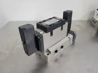 NEW SMC NVFS5200-5FZ-04T