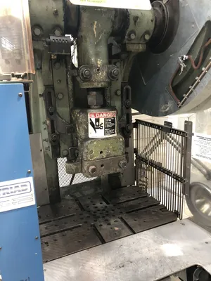 USED FEDERAL FEDERAL 5 PRESS