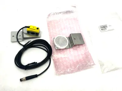96378, QS18AP6LPQ-96378 | Banner QS18AP6LPQ-96378 WORLD-BEAM Polarized Retro Reflective Sensor - New Other