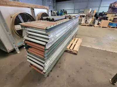 120 x 18 x 2.5 in. Roller Conveyor