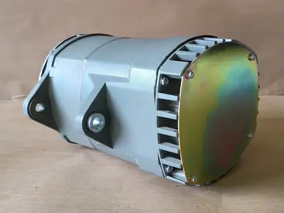 Alternator 90-01-3031, 12V