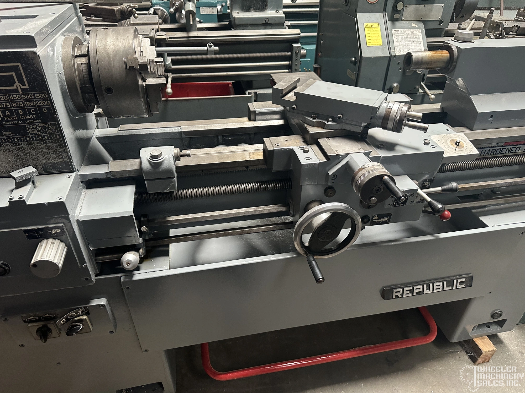 Used REPUBLIC LAGUN 14″ X 40″ LATHES, GAP, REMOVABLE GAP