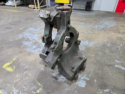 USED MONARCH 4025-31X252