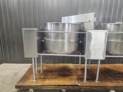 🔴 Heading to Auction May 27 - Used Twin 150 Gallon Cleveland Kettles, 316 Stainless Steel