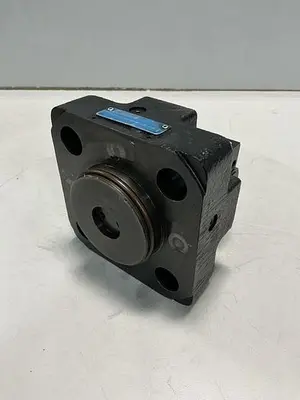 USED VICKERS DG4V-3S-2AL-M-U-HL7-60-EN490