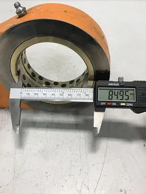 USED CINCINNATI MILACRON 3989554