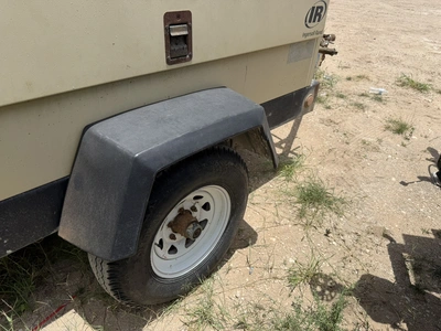 Used _UNKNOWN_ _UNKNOWN_ Air Compressors, Portable Texas US | Miedema Asset Management Group #1312331