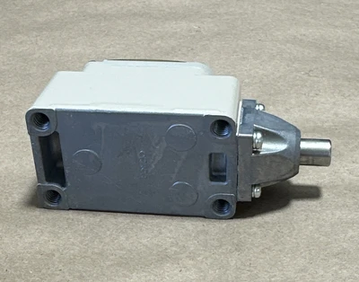 NEW Omron WLD-LE
