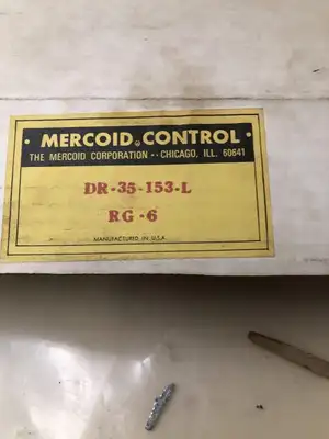 Mercoid Control DR-35-153-L Bourdon Tube Pressure Switch 120/240V -NIB