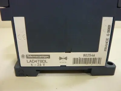 USED TELEMECANIQUE LAD4TBDL