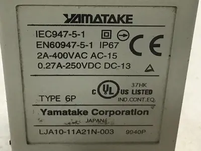 USED YAMATAKE LJA10-11A21N-003