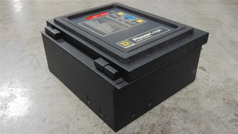 Square D 3020 CM-2150 Enclosed PowerLogic Circuit Monitor Used
