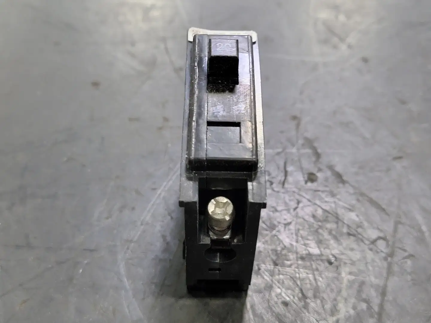 NEW CUTLER-HAMMER BA120